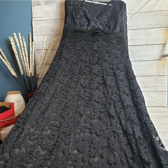 NWT Kiyonna Black Lace‎ Formal Dress Women's 0x (10/12) - Picture 3 of 16